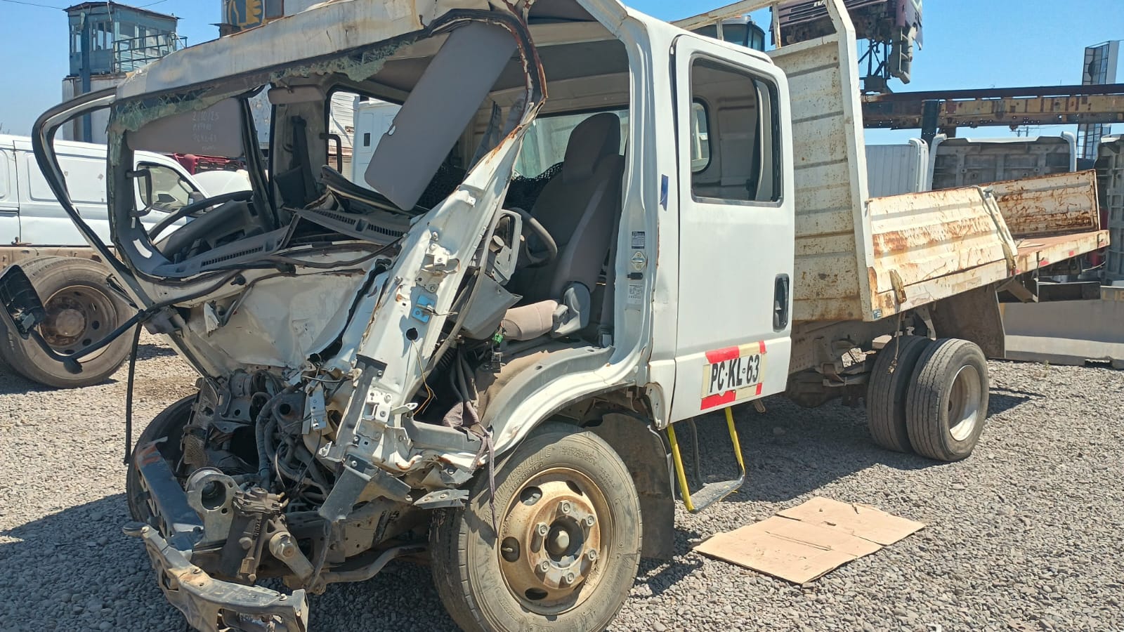 CARROCERíA FRIGORíFICA Chevrolet NPR 816 2015  USADA  EN DESARME